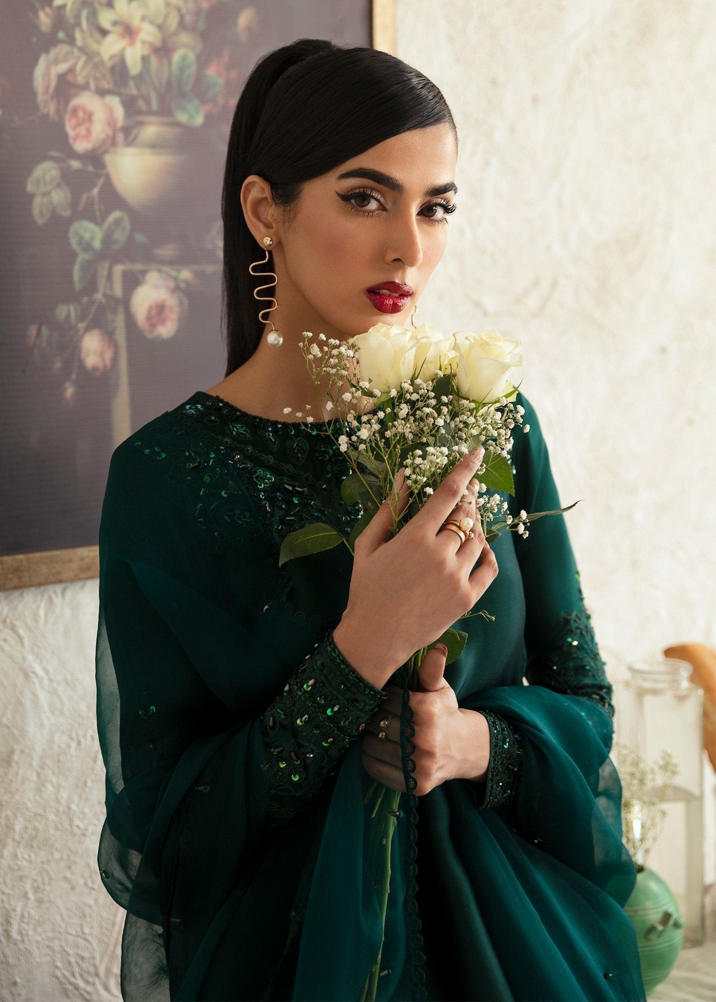 kanwal malik green dress Kanwal Malik Green Outfit Review