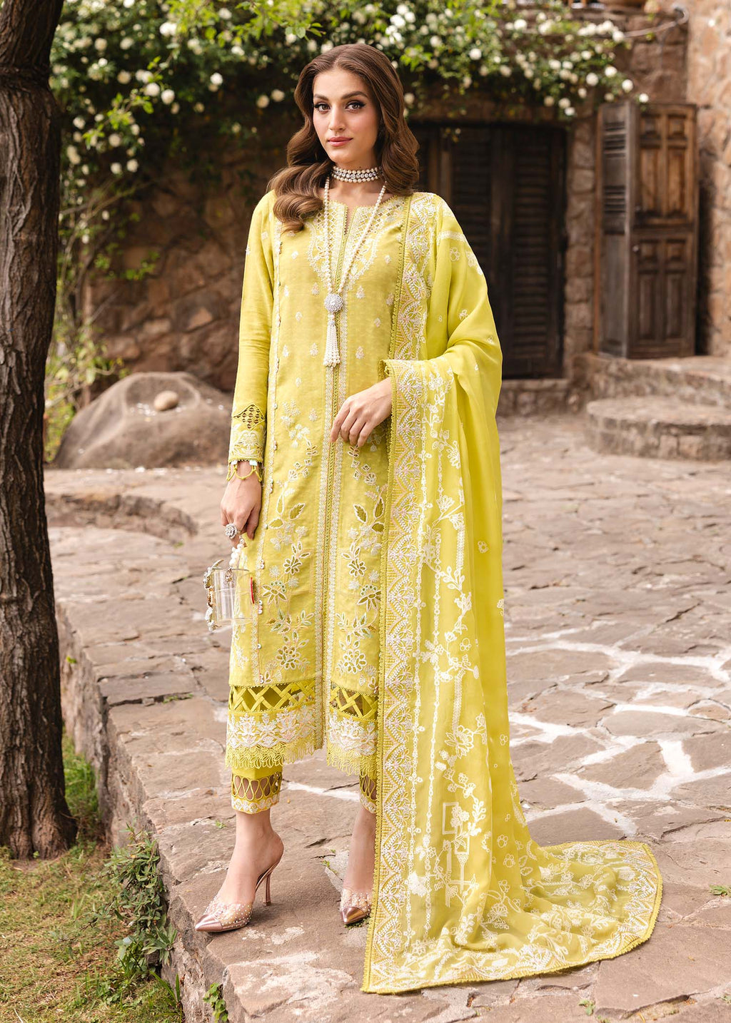 Silvia - Kanwal Malik