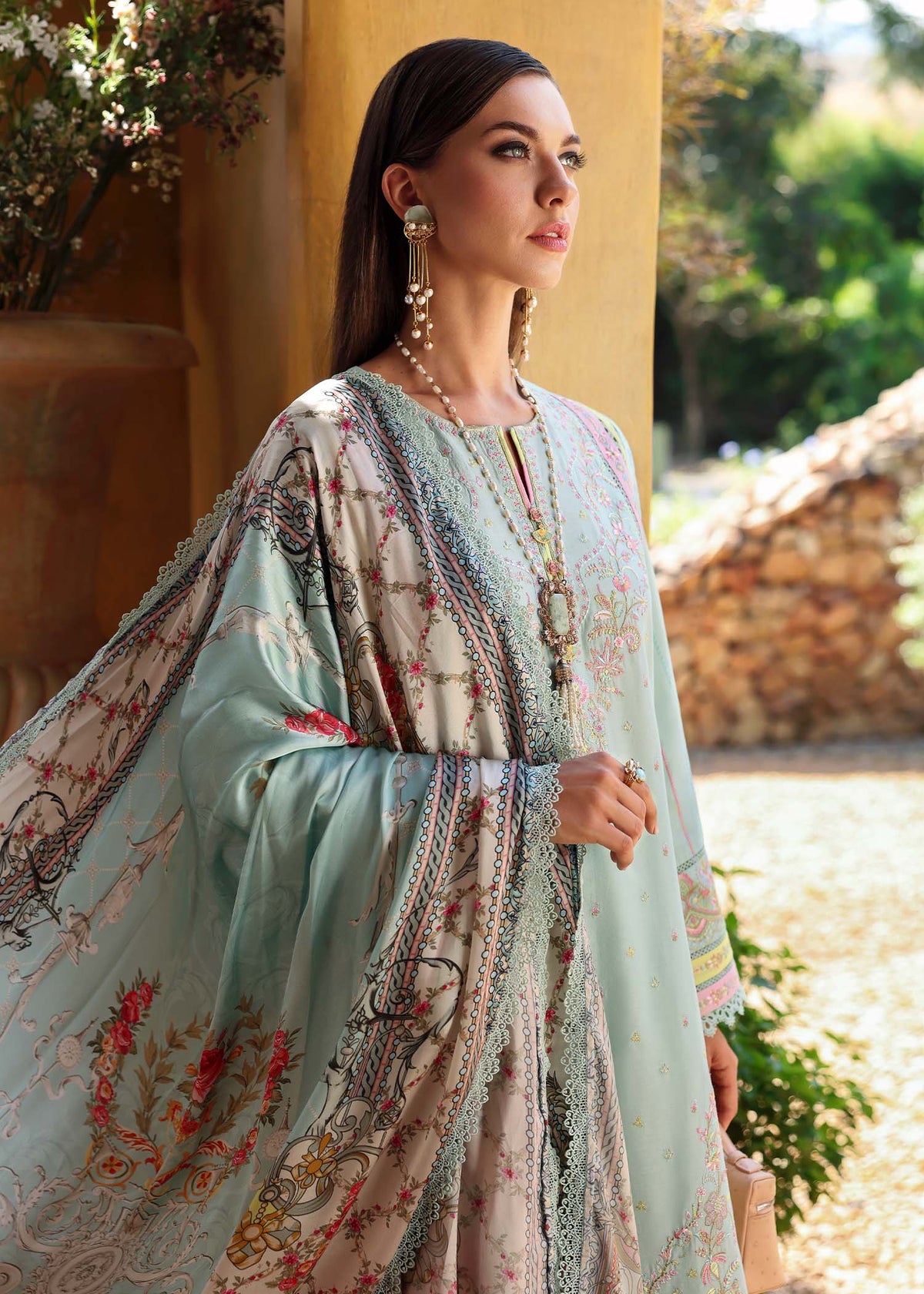 Camila - Kanwal Malik