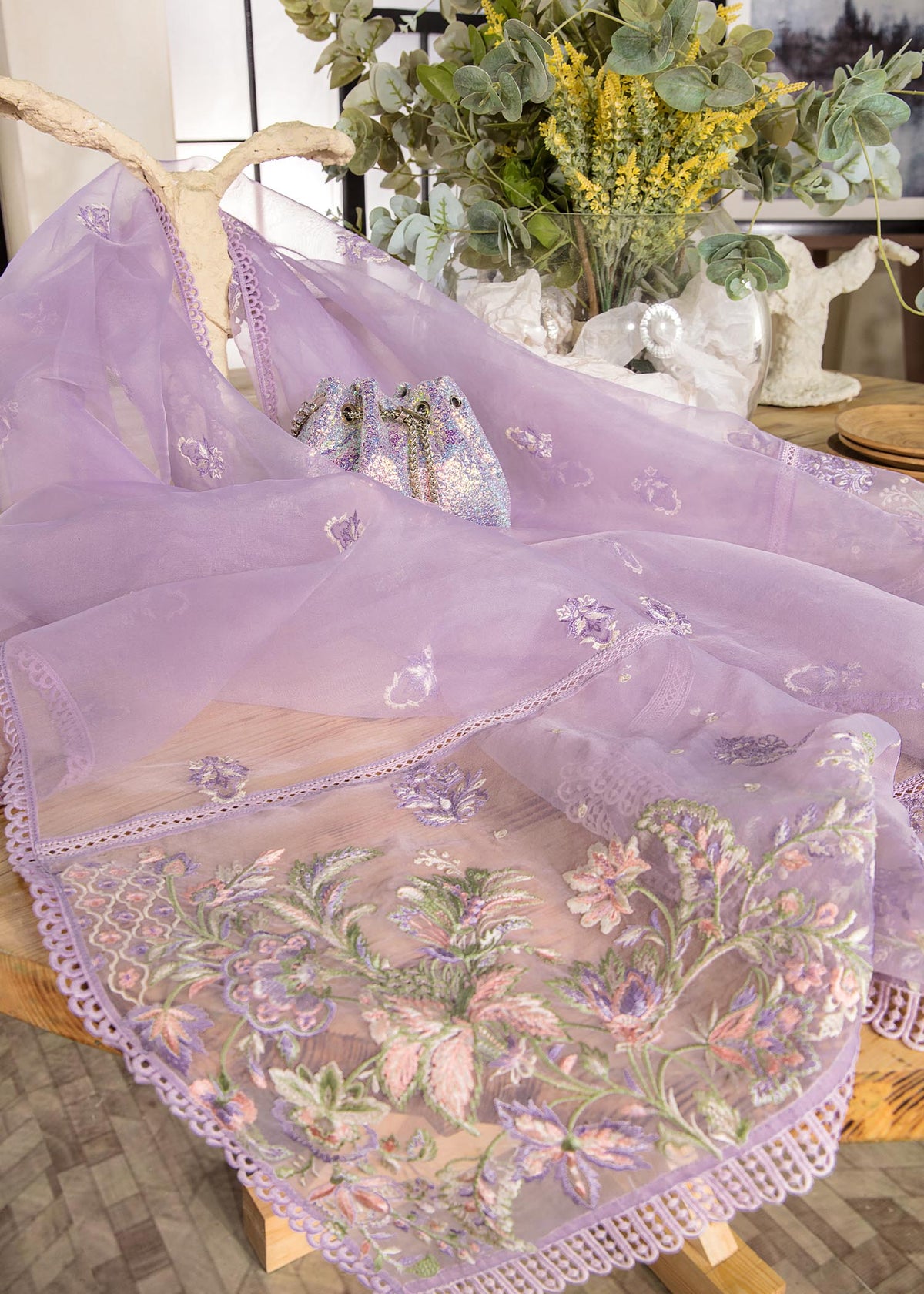 Amara - Kanwal Malik