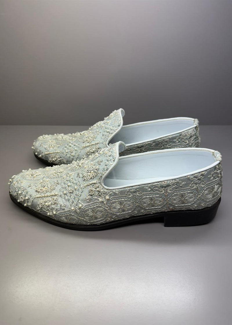 Izaar Shoes Without Embellishment - Kanwal Malik