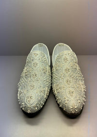 Izaar Shoes Without Embellishment - Kanwal Malik