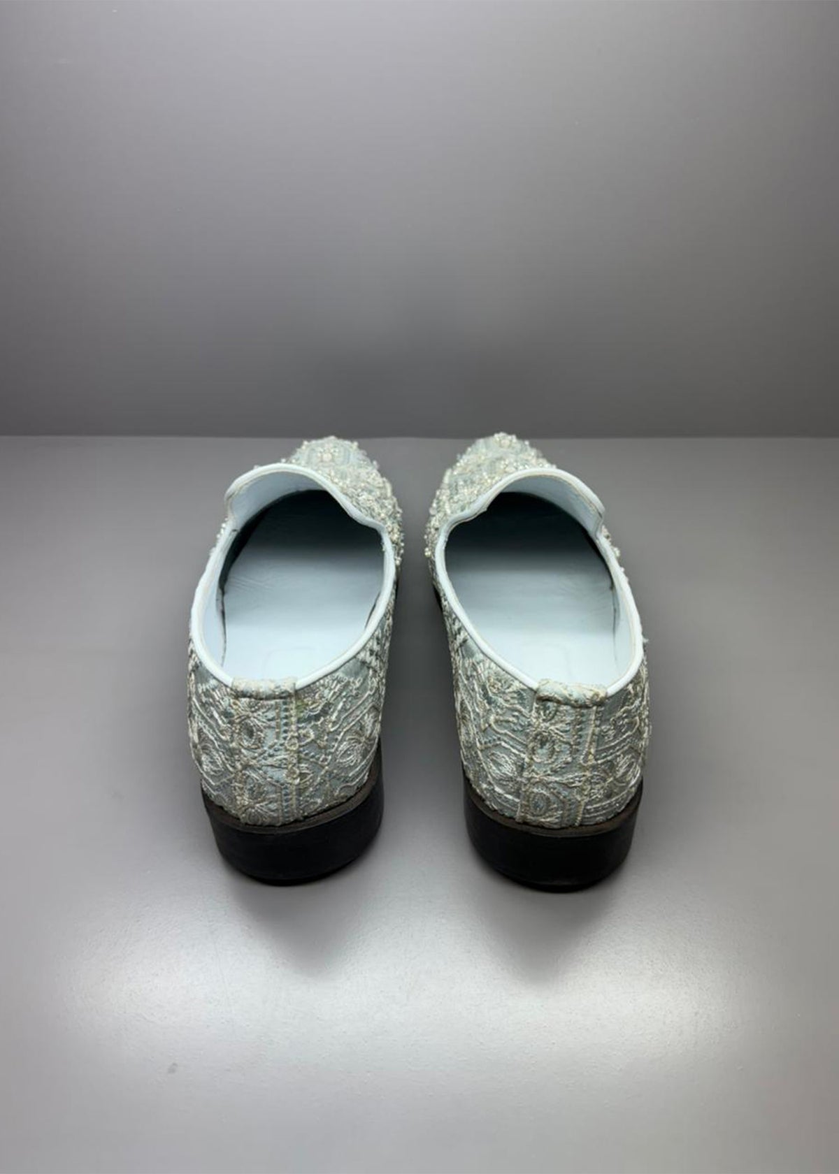 Izaar Shoes With Embellishment - Kanwal Malik
