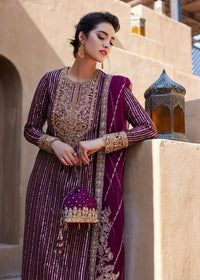 Amara light plum culotte pants detail - Kanwal Malik