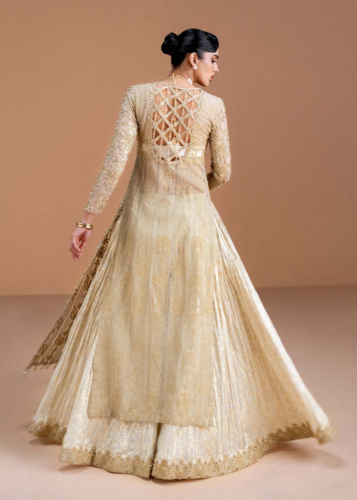 Aneesa pearl white bustier detail - Kanwal Malik