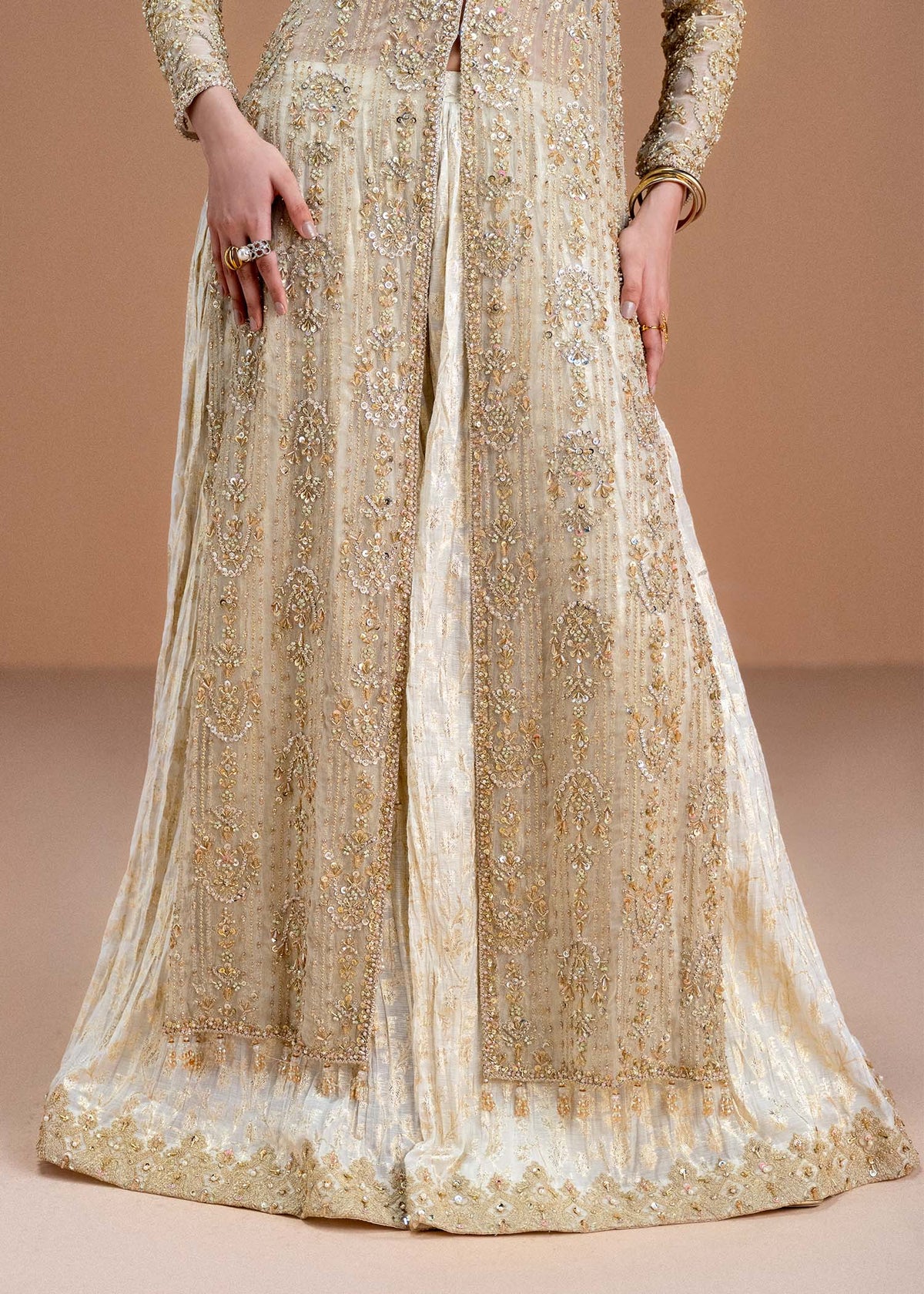 Aneesa pearl white jamawar-print crushed pants detail - Kanwal Malik