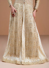 Aneesa pearl white jamawar-print crushed pants detail - Kanwal Malik
