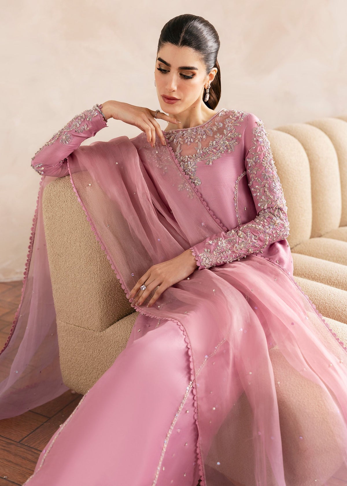 Arden lilac ensemble back view - Kanwal Malik