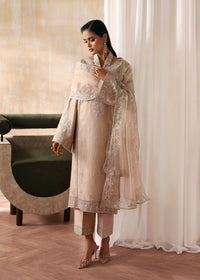 Hooria beige organza dupatta detail - Kanwal Malik luxury pret