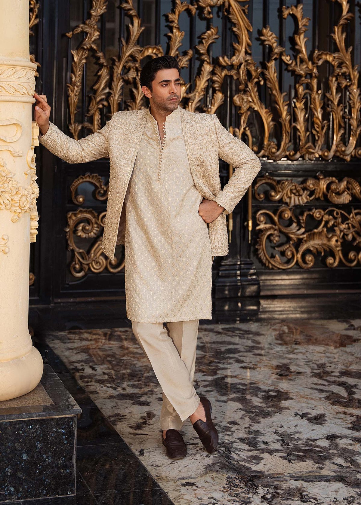 Izaar beige gold complete look - Kanwal Malik menswear