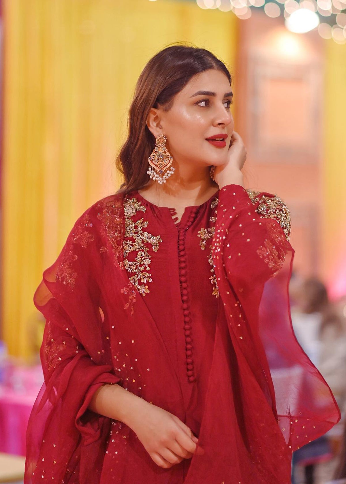 Rosina - Kubra Khan - Kanwal Malik