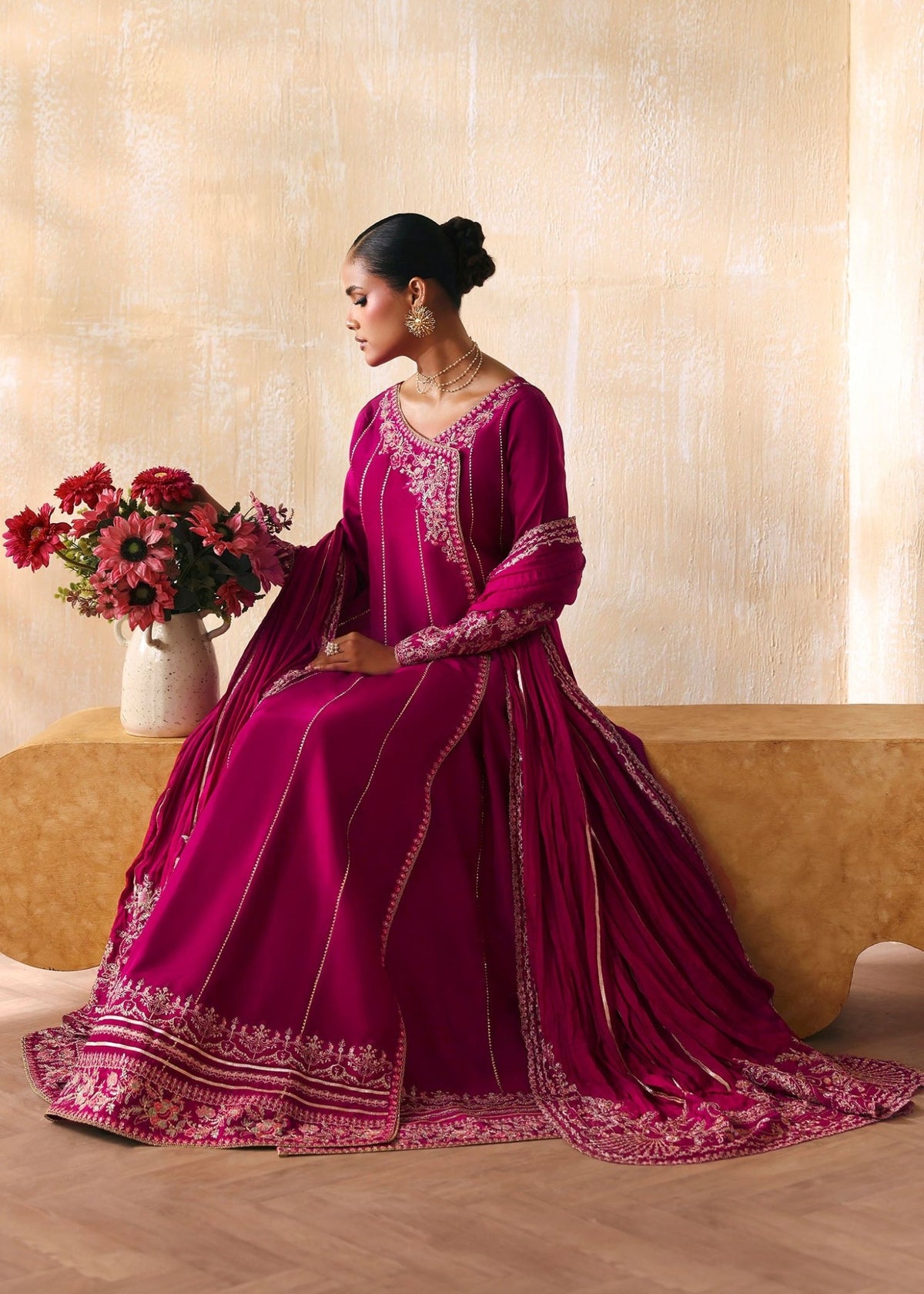 Laiya fusia side view - Kanwal Malik luxury pret