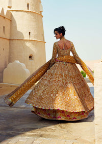 Mahra pure gold jamawar lehnga detail - Kanwal Malik bridal couture