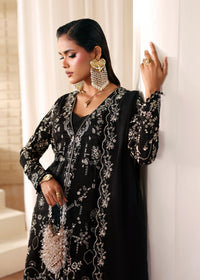Mahsa black styled look - Kanwal Malik