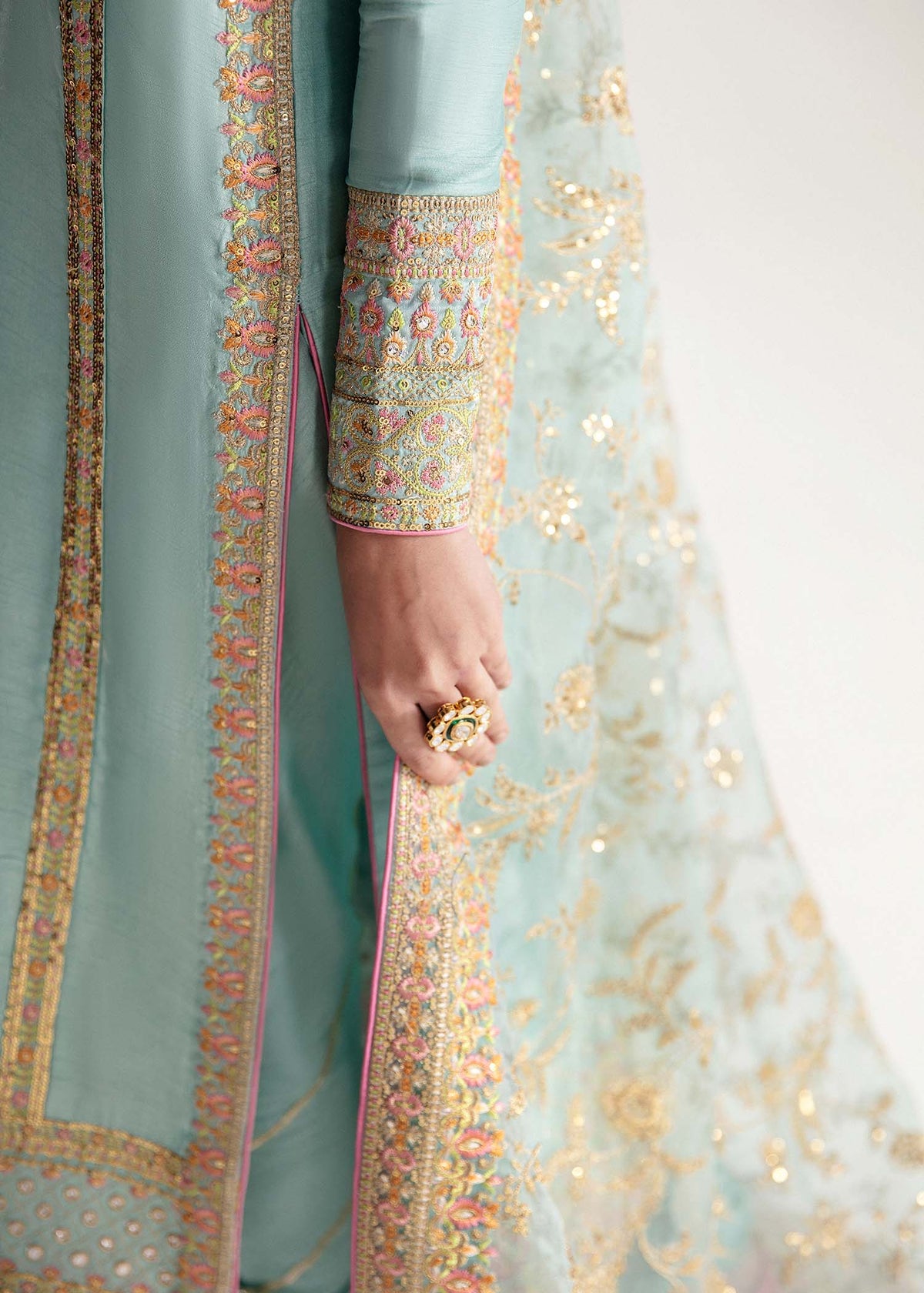 Manjeh ferozi ensemble styled look - Kanwal Malik