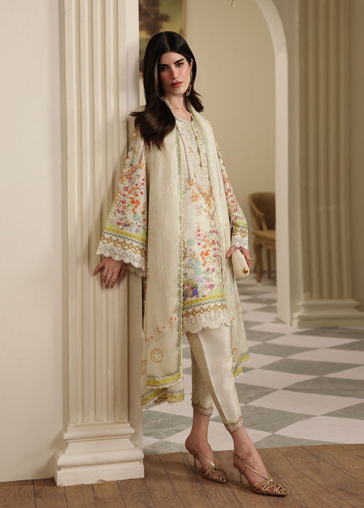 Mirelle ivory complete look - Kanwal Malik