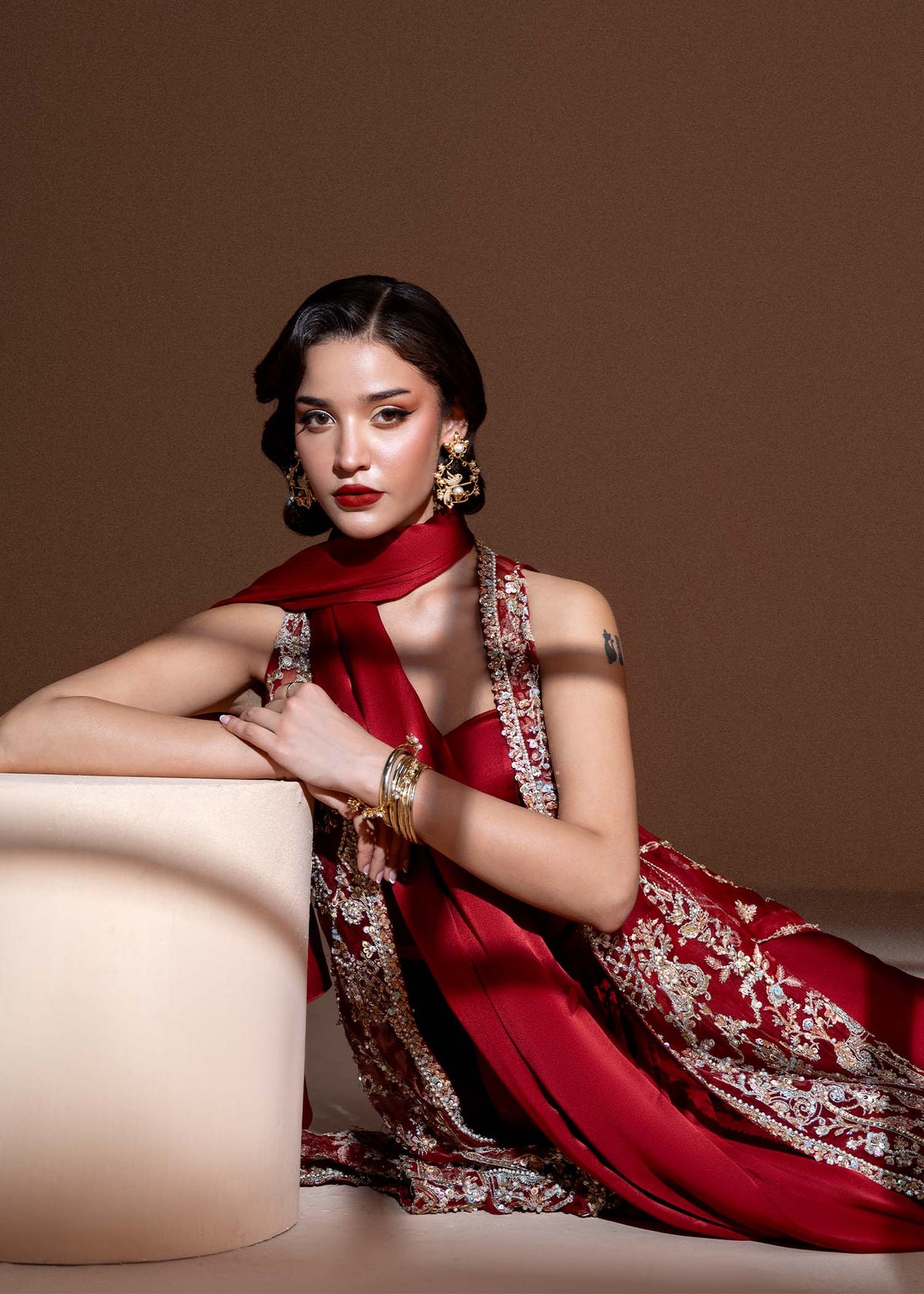 Naura ruby red complete look - Kanwal Malik