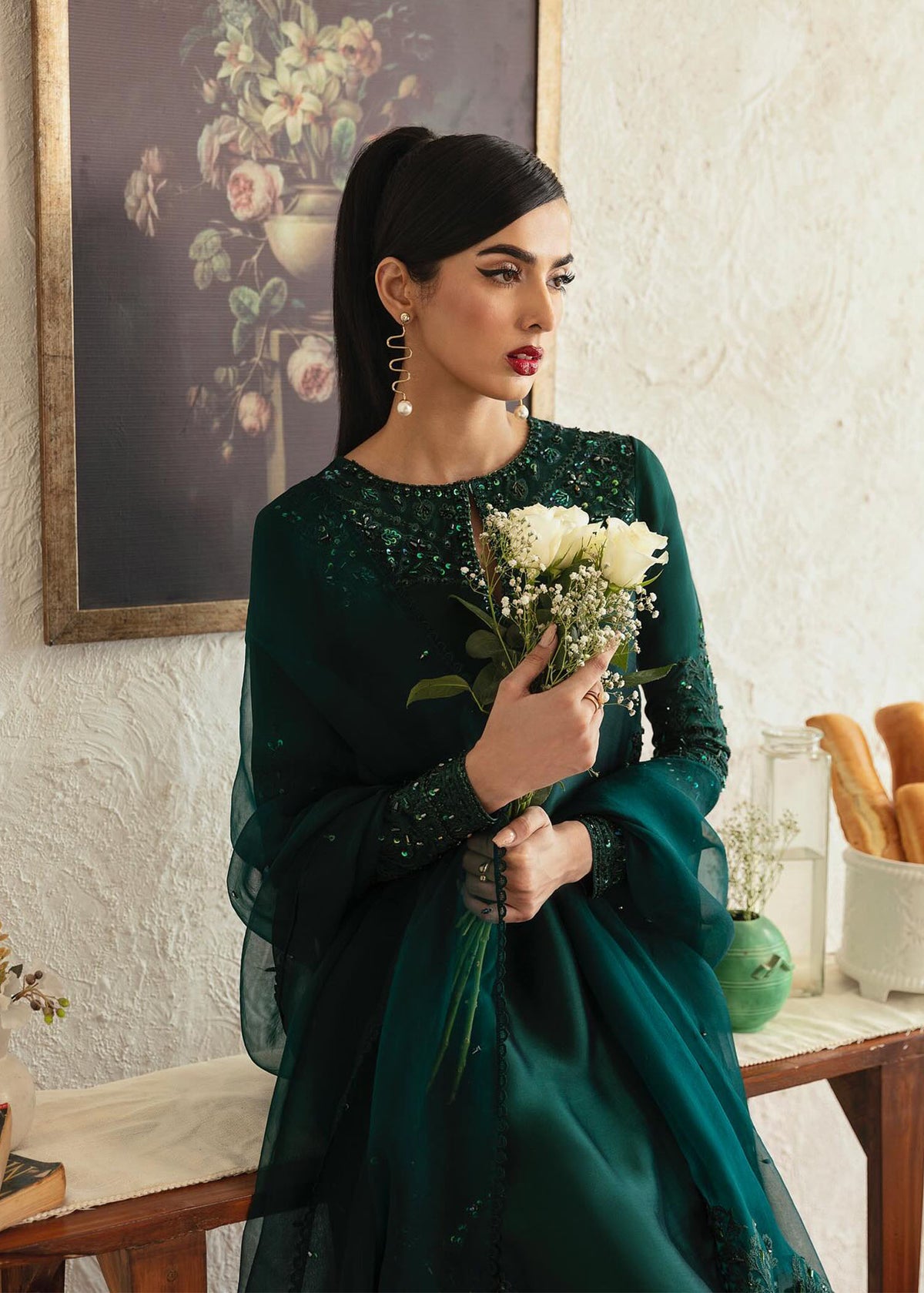 Neva bottle green dupatta detail - Kanwal Malik luxury pret
