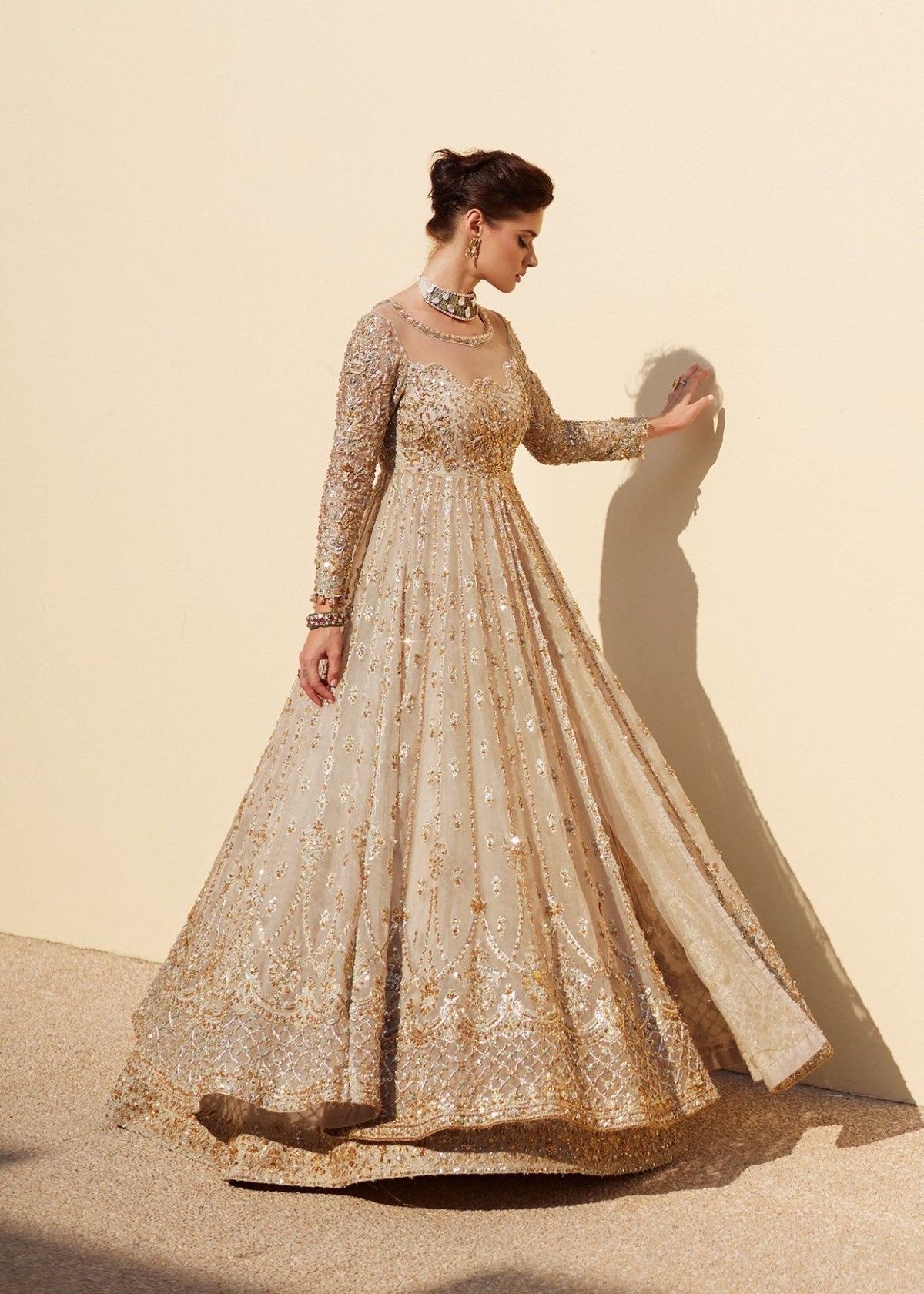 Novalle ivory golden border dupatta detail - Kanwal Malik bridal couture