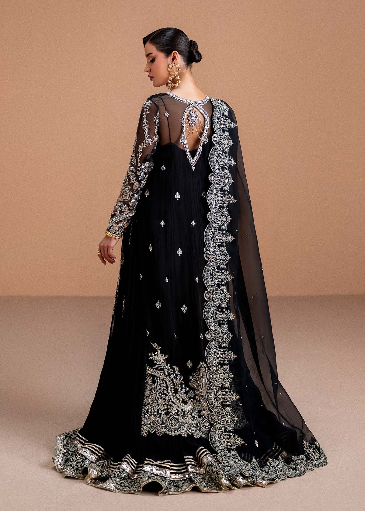 Rayen black crushed maxi dress border detail - Kanwal Malik luxury pret