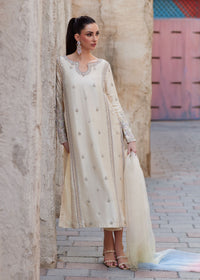 Reham ivory gradient dupatta detail - Kanwal Malik