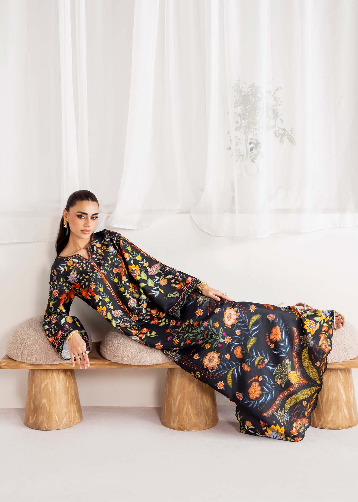 Sovana black kaftan full ensemble view - Kanwal Malik