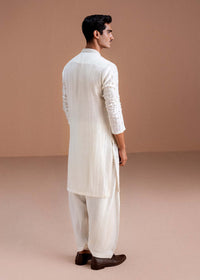Zyaan off-white complete look - Kanwal Malik