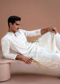 Zyaan off-white full ensemble view - Kanwal Malik